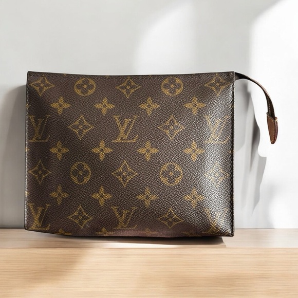 Louis Vuitton Brown Monogram Pouch - Picture 1 of 14